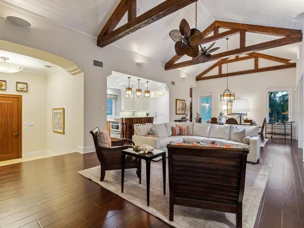 $3,695,000 | 7333 Point Of Rocks Road, Sarasota, FL 34242