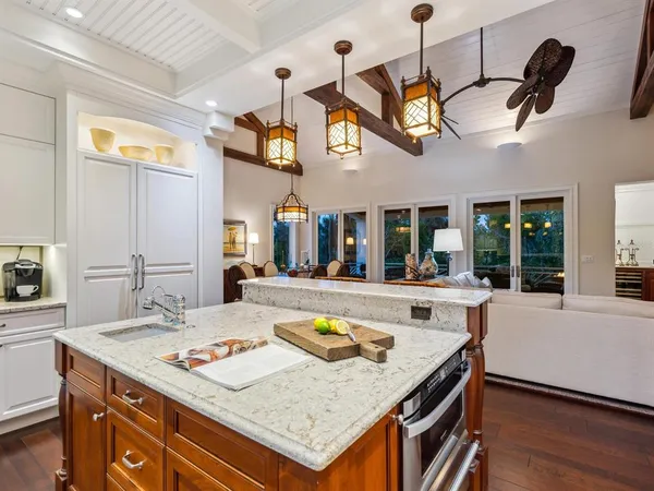 $3,695,000 | 7333 Point Of Rocks Road, Sarasota, FL 34242