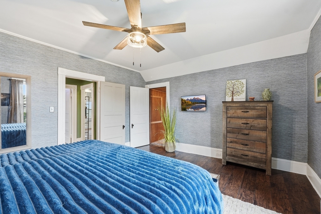 26 Fales Street Worcester, MA 01606 - Photo 24 of 42