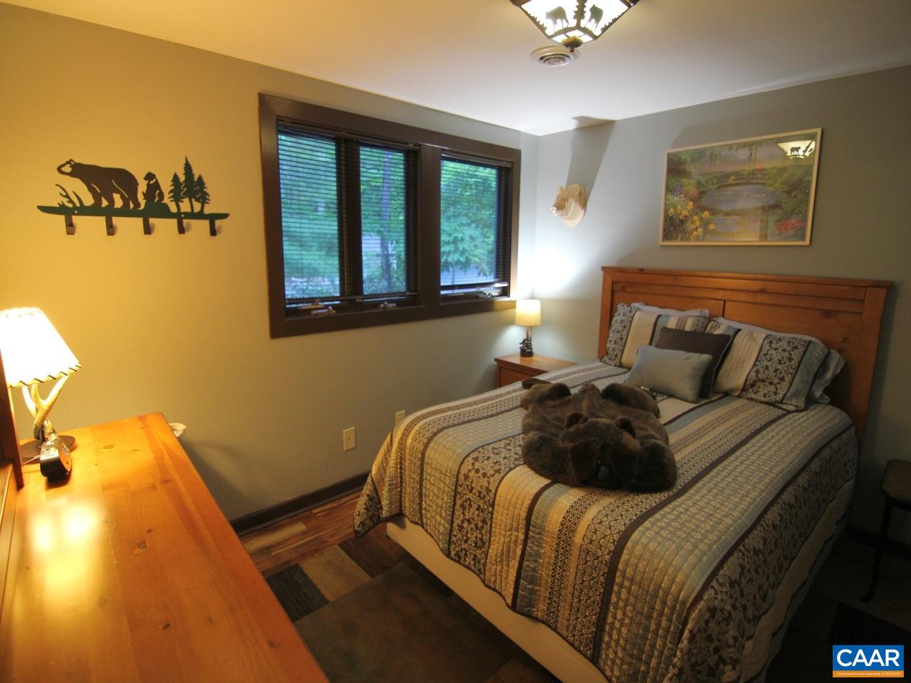 423 Three Ridges Roseland, VA 22967 - Photo 8 of 11 Gallery Image 8
