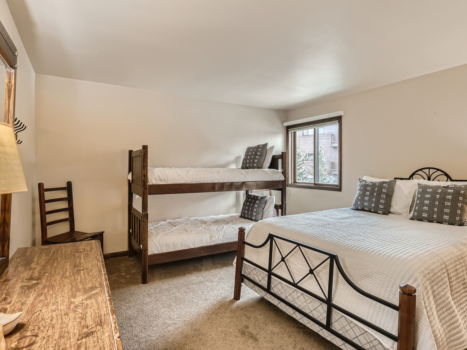 325 Four Oclock Road, Unit D305 Breckenridge, CO 80424 - Photo 10 of 16 Gallery Image 10