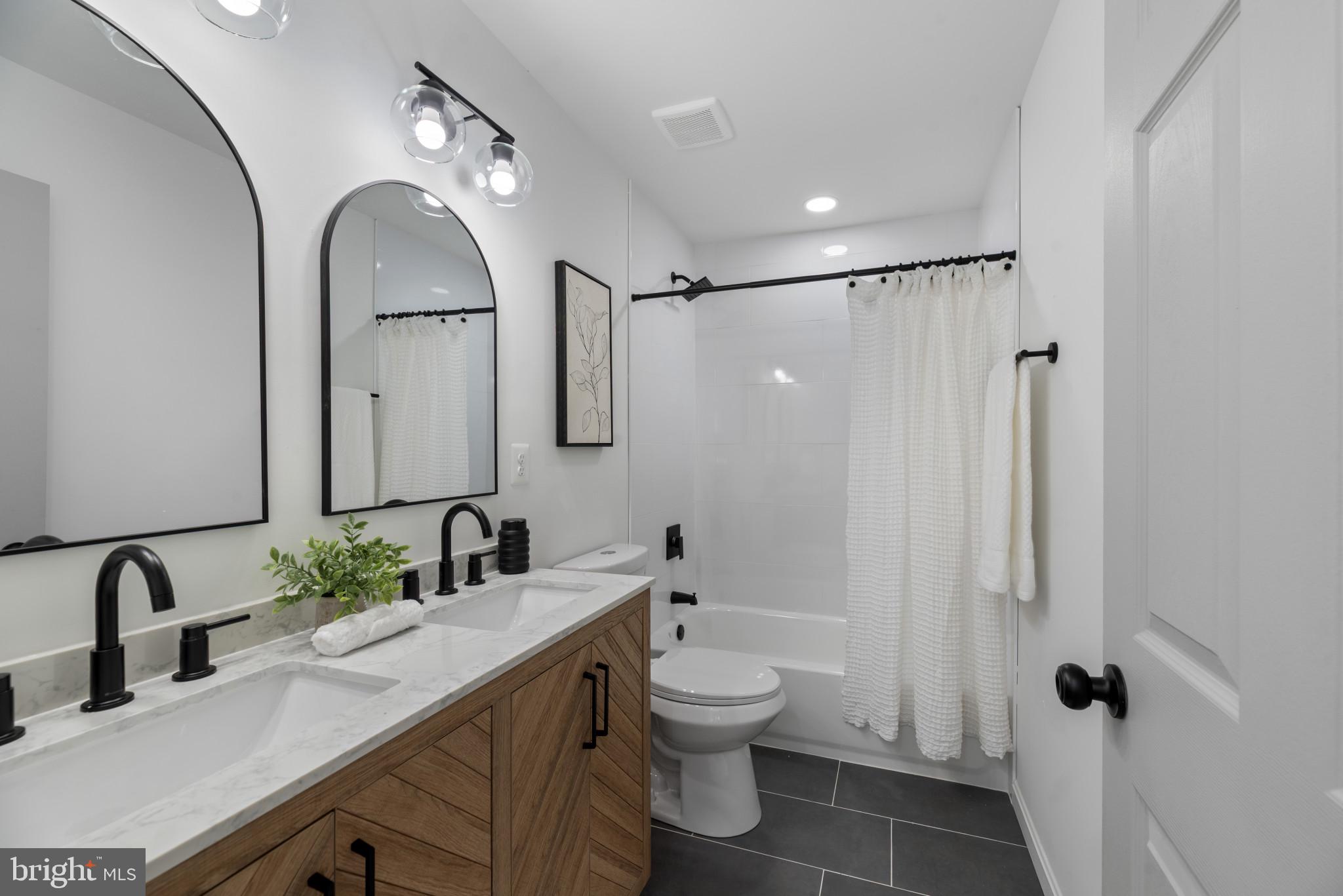 29 Patapsco Road Linthicum Heights, MD 21090 - Photo 20 of 34