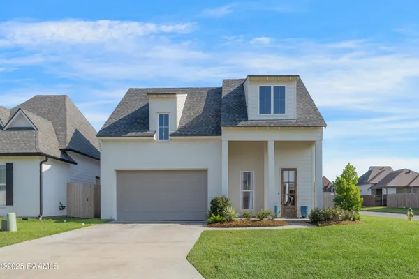 $485,000 | 113 Gentle Island Drive, Broussard, LA 70518