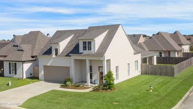 $490,000 | 113 Gentle Island Drive, Broussard, LA 70518