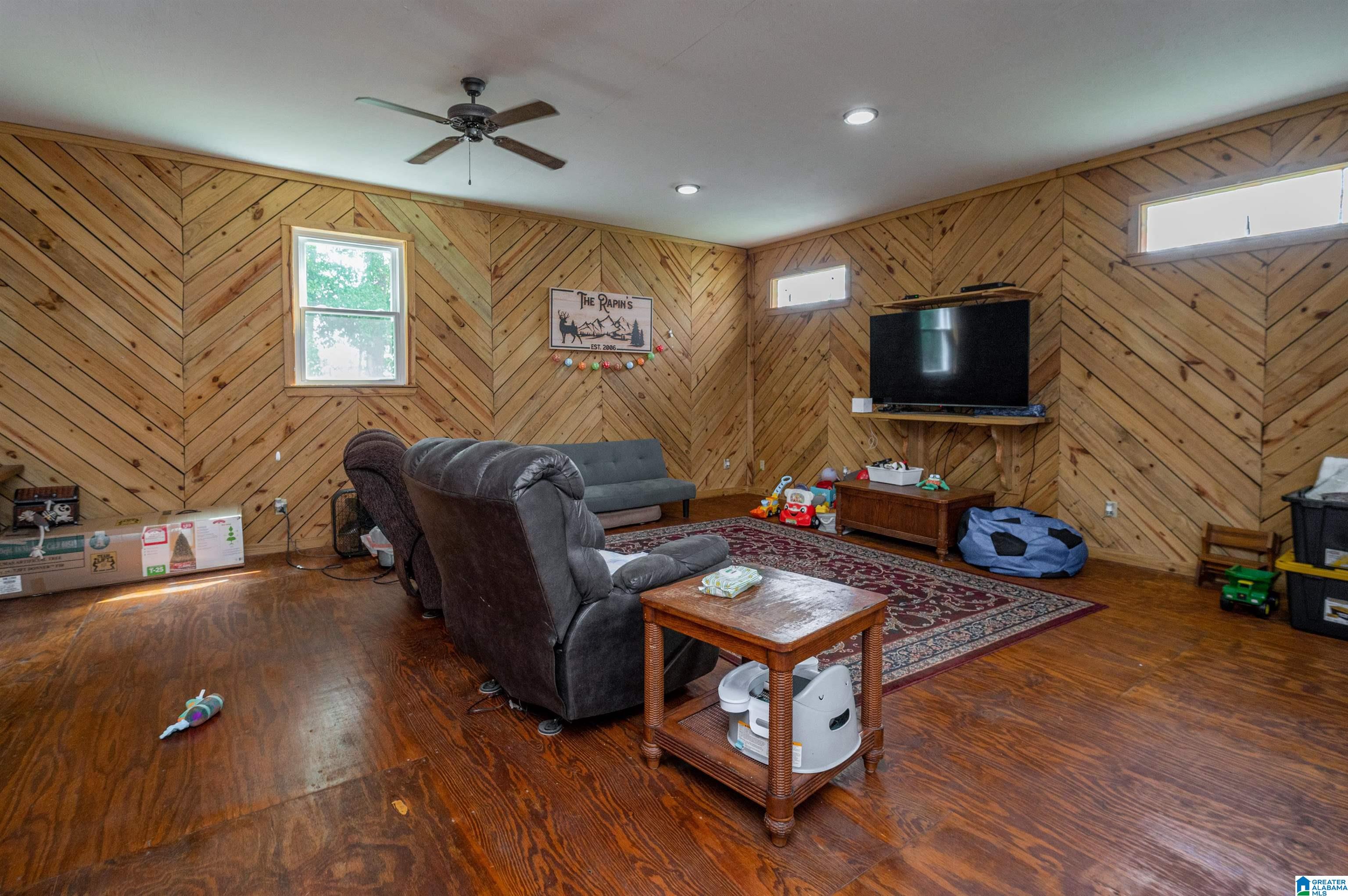 1178 Bob White Road Talladega, AL 35160 - Photo 15 of 39 Gallery Image 15