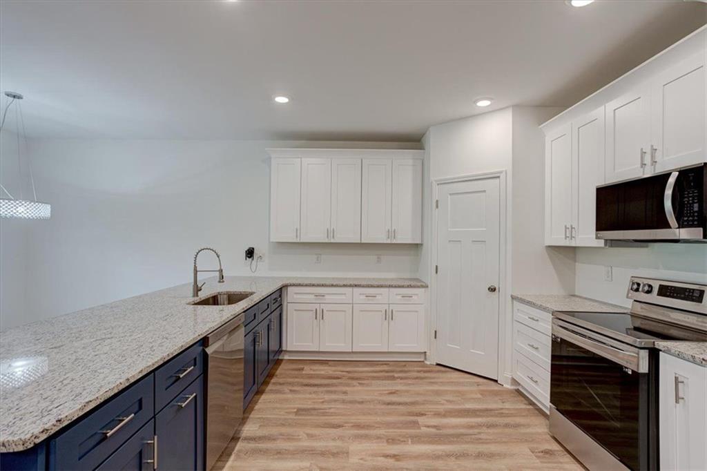 112 Roberts Road Locust Grove, GA 30248 - Photo 13 of 39