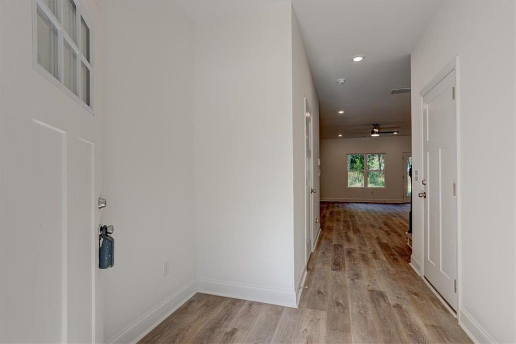 112 Roberts Road Locust Grove, GA 30248 - Photo 4 of 39