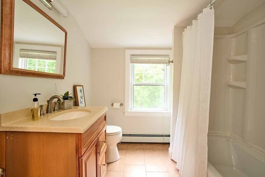 89 Grove Street Reading, MA 01867 - Photo 17 of 23 Gallery Image 17