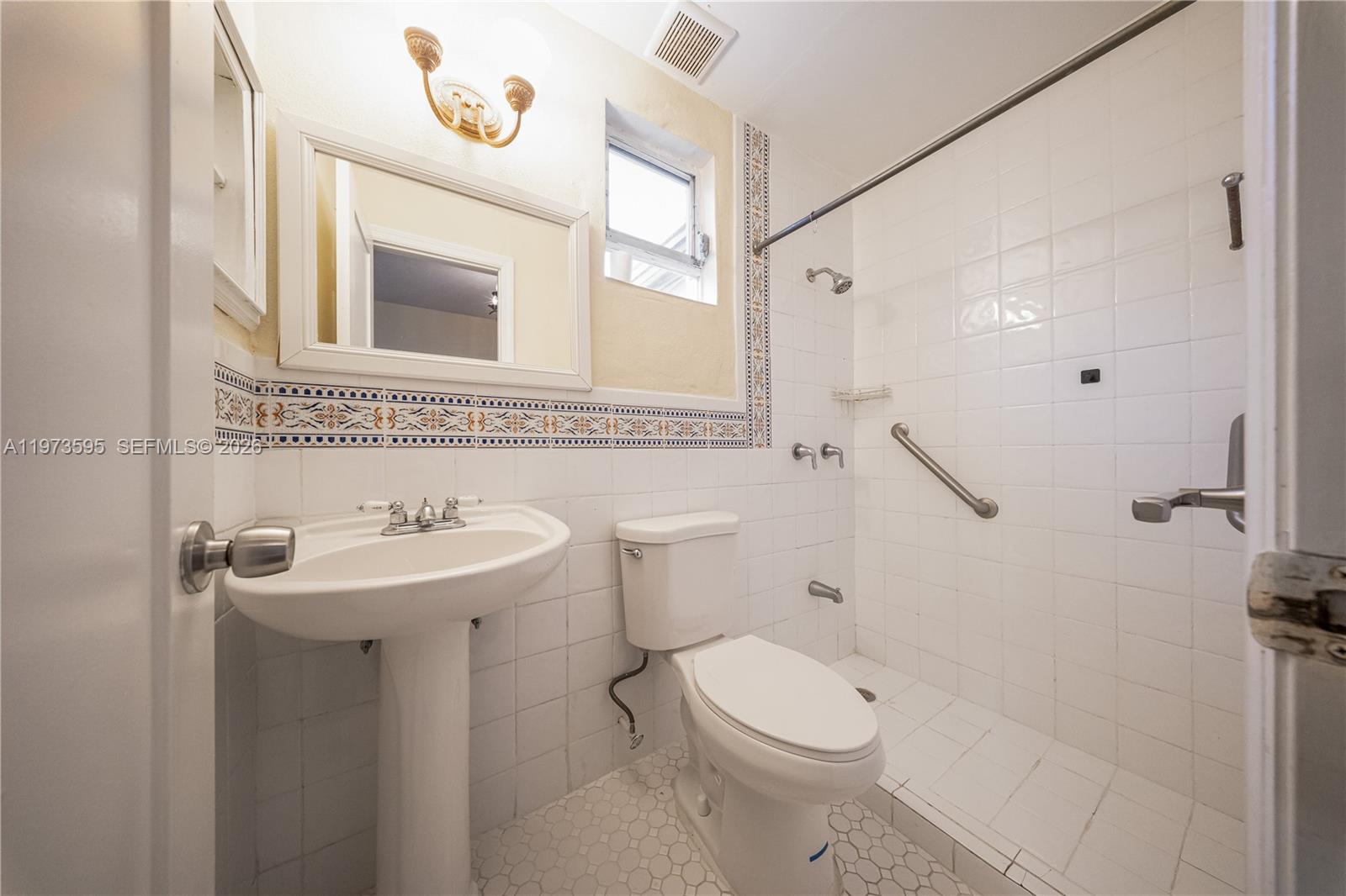 2725 Southwest 82nd Avenue Miami, FL 33155 - Photo 14 of 25