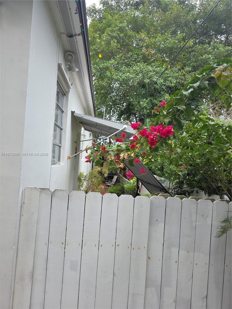 2725 Southwest 82nd Avenue Miami, FL 33155 - Photo 20 of 25