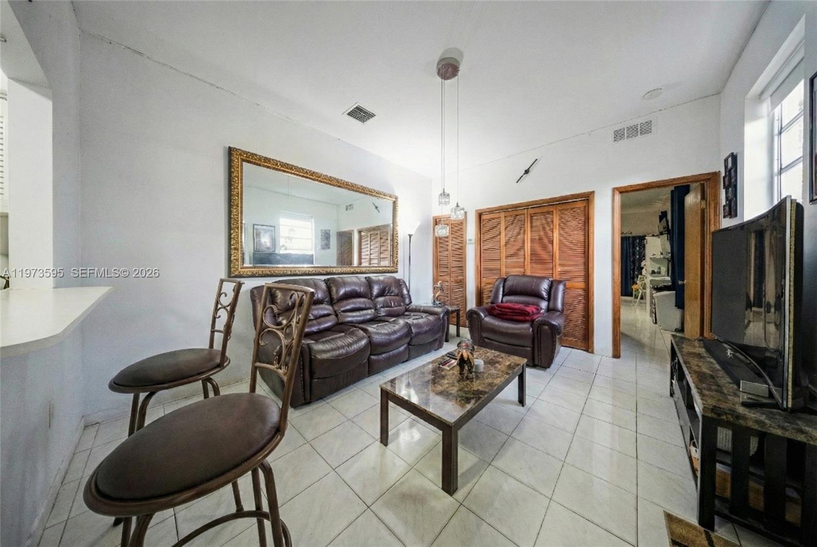 2725 Southwest 82nd Avenue Miami, FL 33155 - Photo 5 of 25