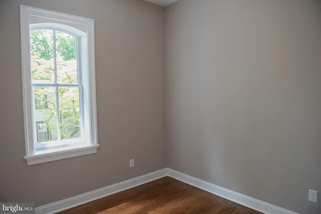 $3,200 | 108 Centre Street, Unit C, Haddonfield, NJ 08033