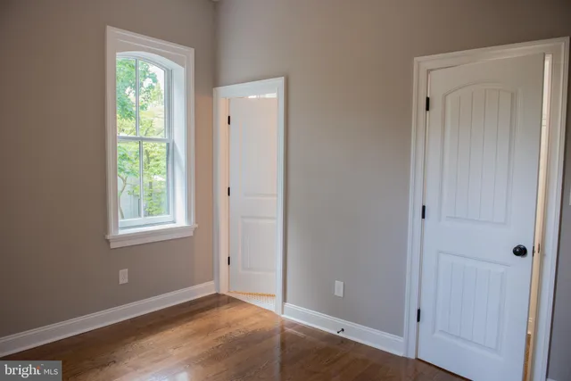 $3,200 | 108 Centre Street, Unit C, Haddonfield, NJ 08033