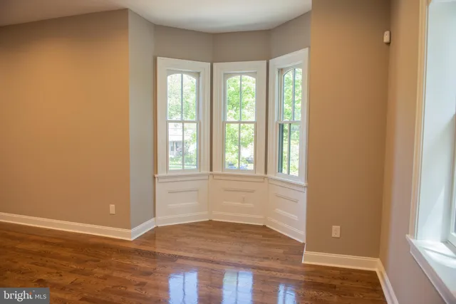 $3,200 | 108 Centre Street, Unit C, Haddonfield, NJ 08033