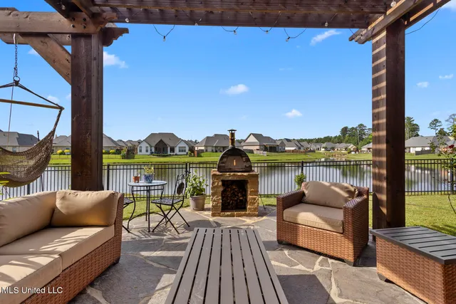 $424,500 | 313 Royal Pond Circle, Flowood, MS 39232