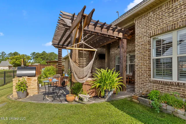 $424,500 | 313 Royal Pond Circle, Flowood, MS 39232