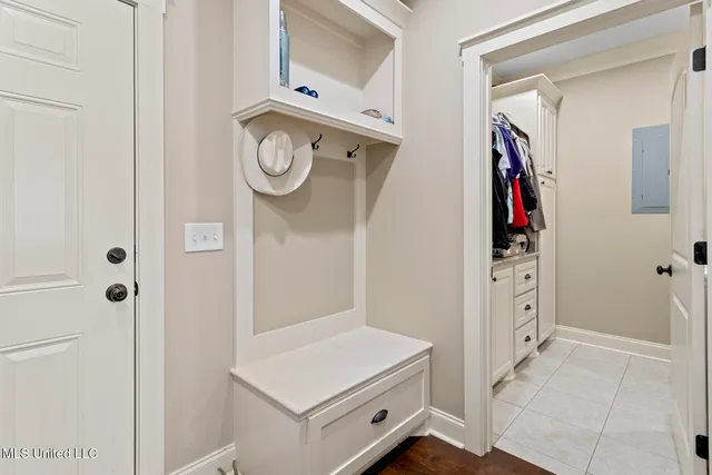 $424,500 | 313 Royal Pond Circle, Flowood, MS 39232