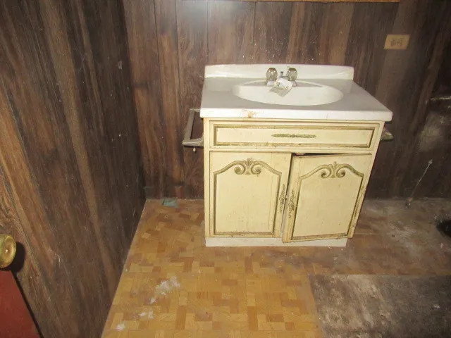 $180,000 | 28448 West Big Hollow Road, Ingleside, IL 60041