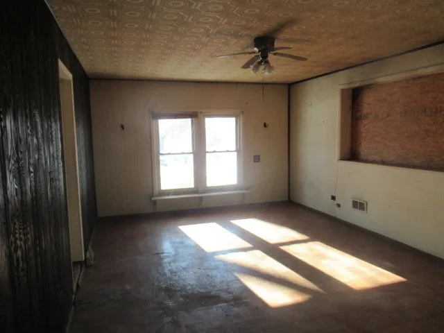 $180,000 | 28448 West Big Hollow Road, Ingleside, IL 60041