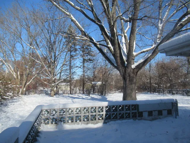 $180,000 | 28448 West Big Hollow Road, Ingleside, IL 60041