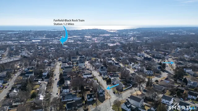 $2,400 | 751 Old Stratfield Road, Fairfield, CT 06825