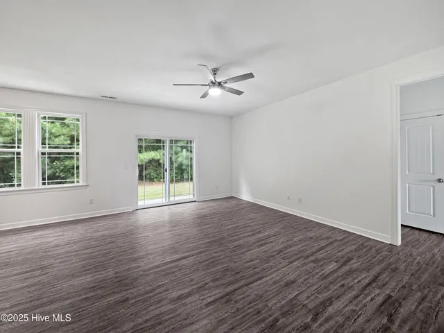 $364,900 | 510 Princess Anne Circle, Elizabeth City, NC 27909