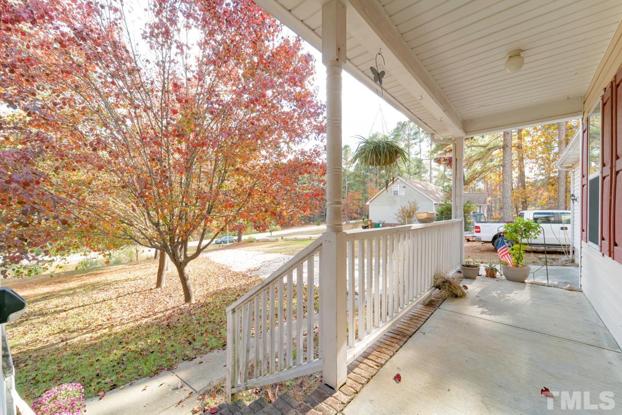 212 Senter Lane Spring Lake, NC 28390 - Photo 4 of 30 Gallery Image 4