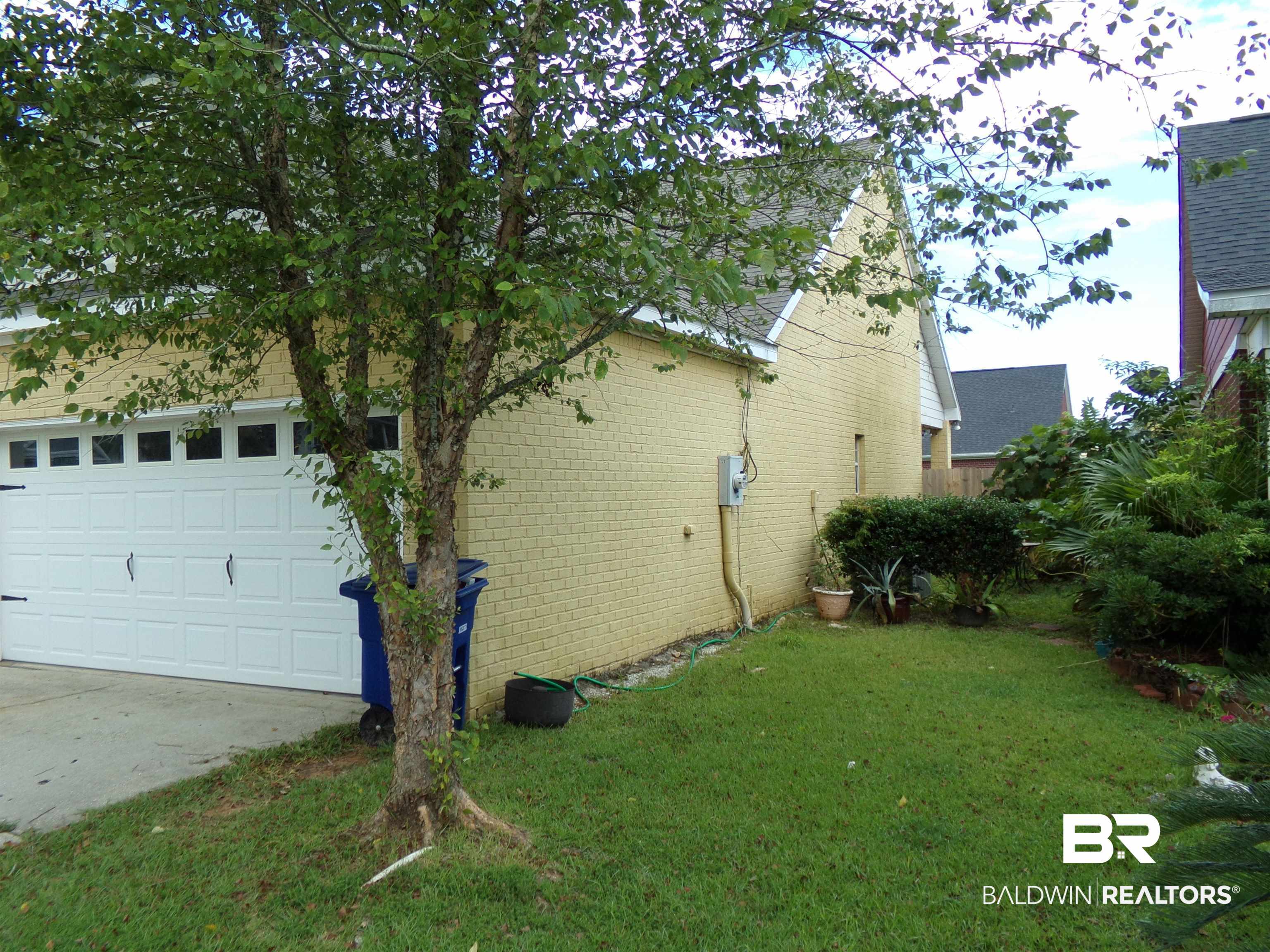 1102 Sloane Cove Foley, AL 36535 - Photo 3 of 23 Gallery Image 3