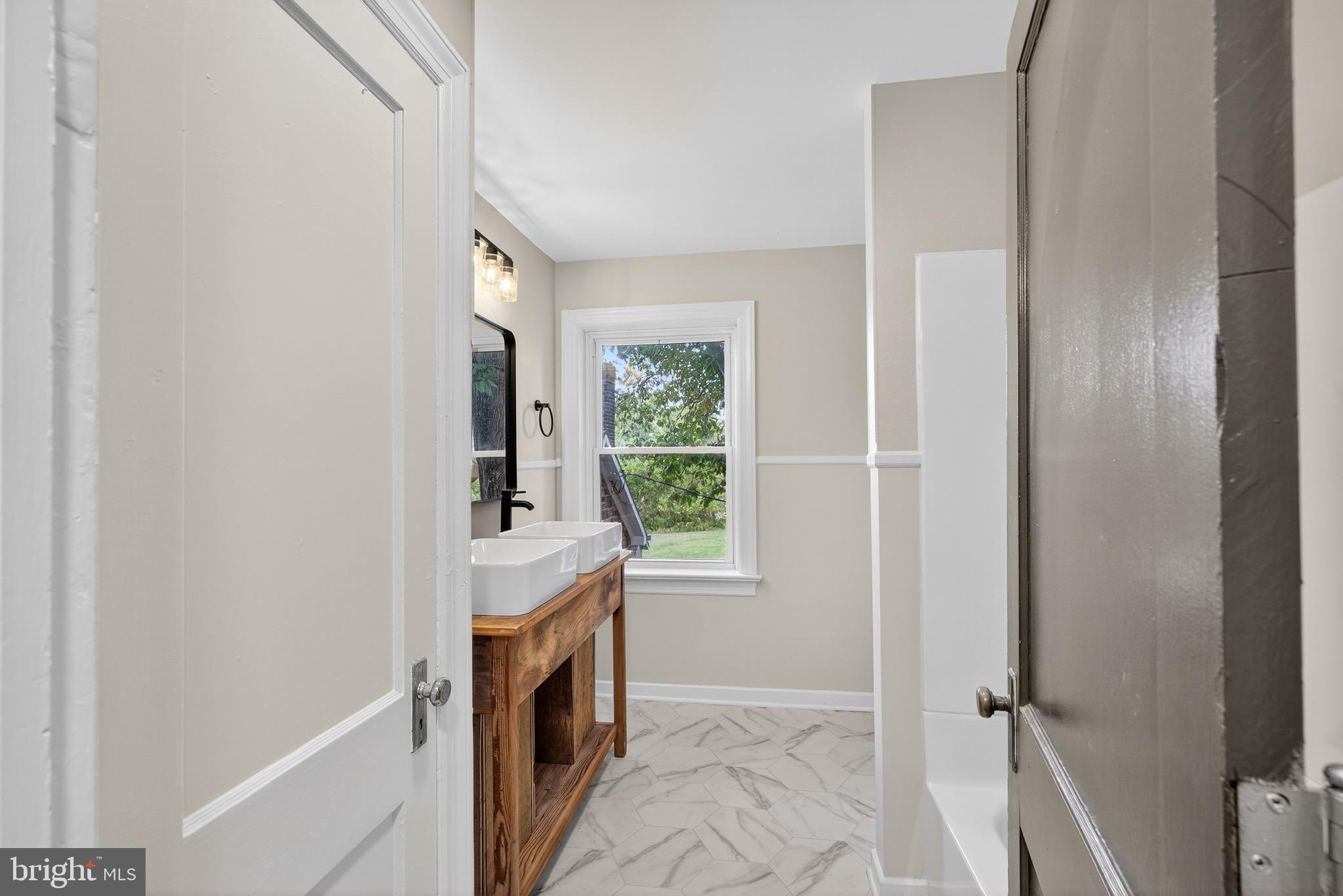 225 East Canal Road York, PA 17404 - Photo 52 of 81