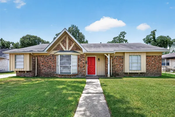 $250,000 | 14426 Wadebridge Way, Houston, TX 77015