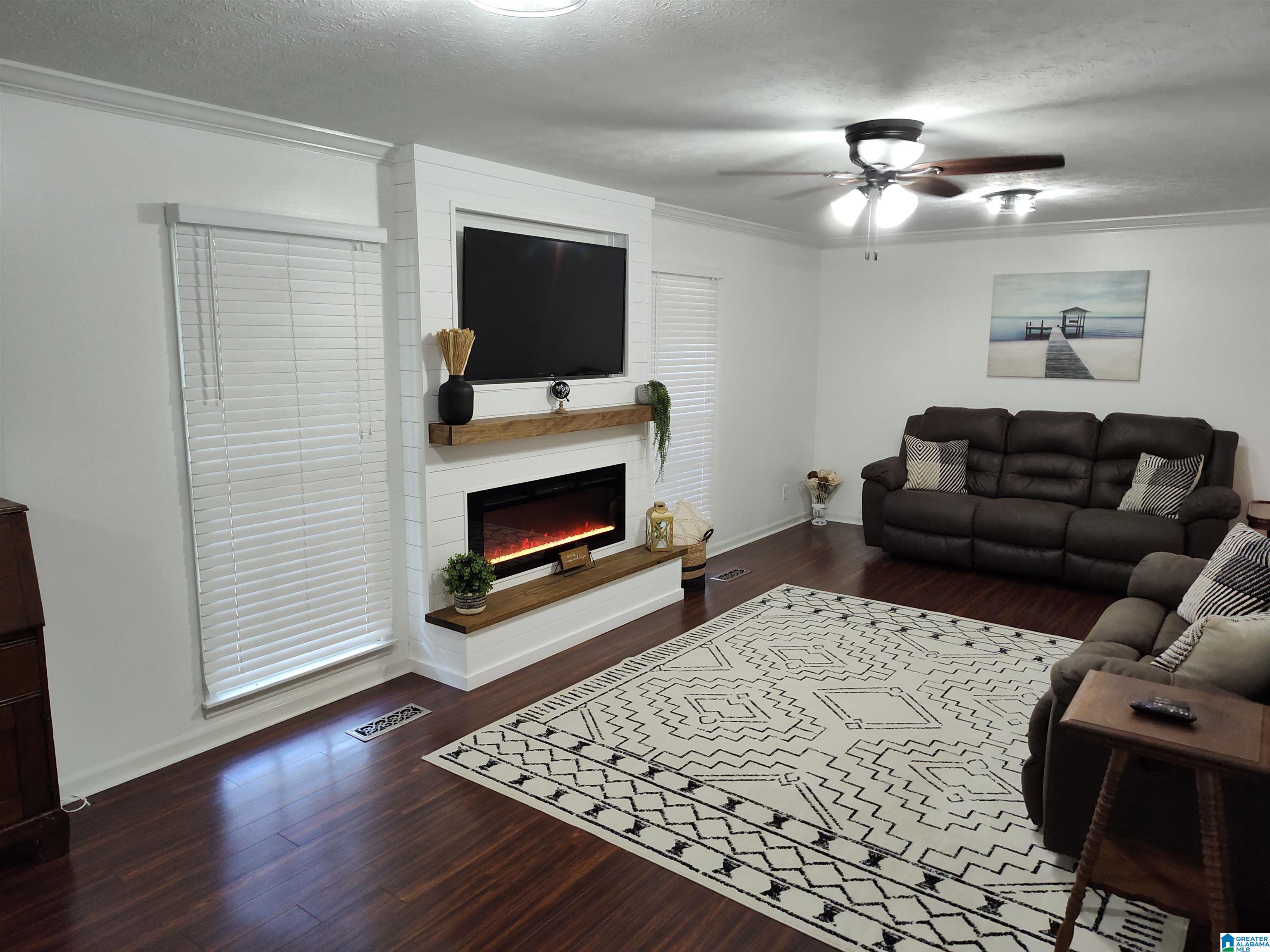 227 Primrose Path Sylacauga, AL 35150 - Photo 4 of 27