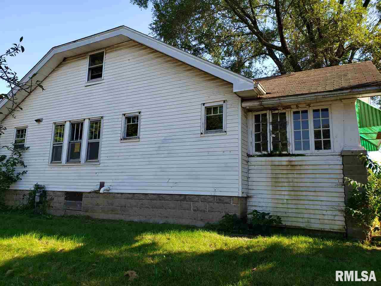 1936 North College Street Decatur, IL 62526 - Photo 3 of 22