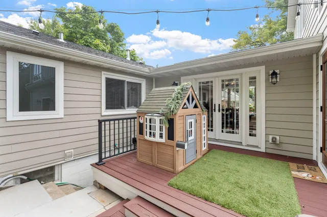 $4,295 | 263 Lexington Parkway South, St. Paul, MN 55105