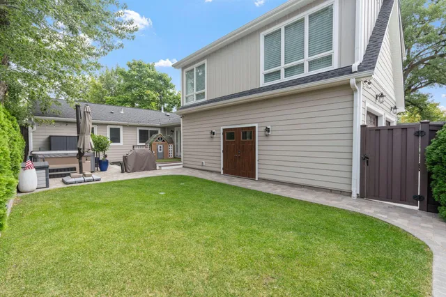 $4,295 | 263 Lexington Parkway South, St. Paul, MN 55105