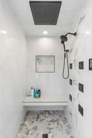 $4,295 | 263 Lexington Parkway South, St. Paul, MN 55105