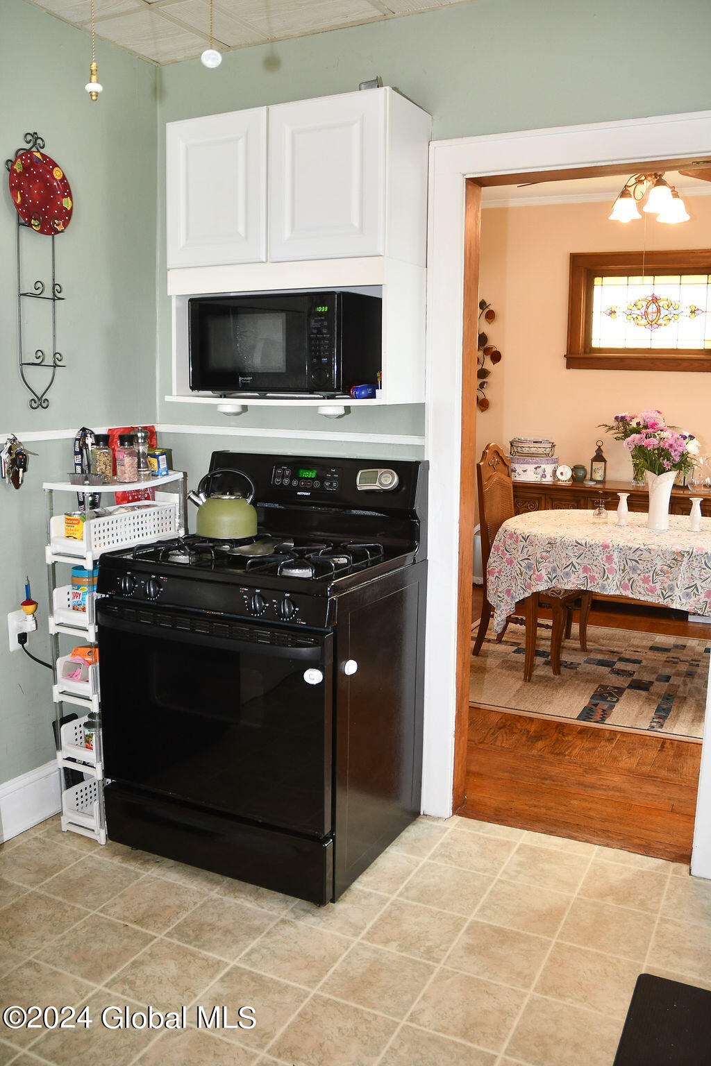 37 Clifford Road Menands, NY 12204 - Photo 13 of 34 DSC_3840