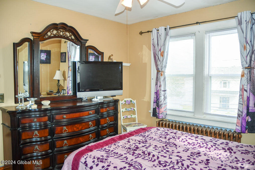 37 Clifford Road Menands, NY 12204 - Photo 21 of 34 DSC_3877