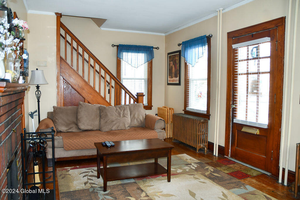 37 Clifford Road Menands, NY 12204 - Photo 7 of 34 DSC_3887