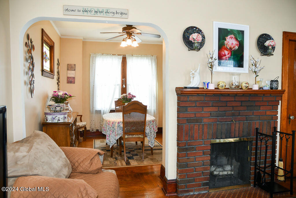 37 Clifford Road Menands, NY 12204 - Photo 10 of 34 DSC_3813