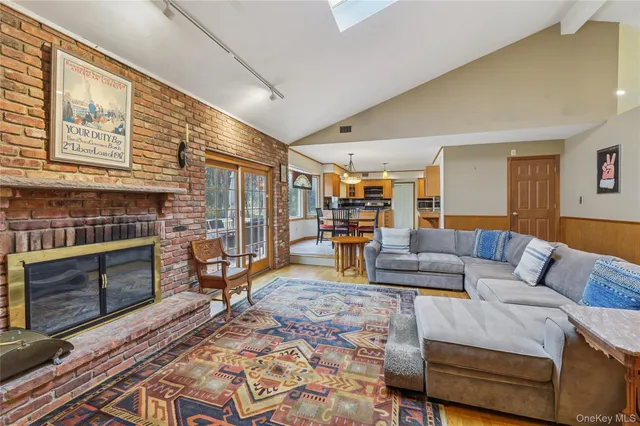 $879,000 | 23 Hallmark Drive, New City, NY 10956