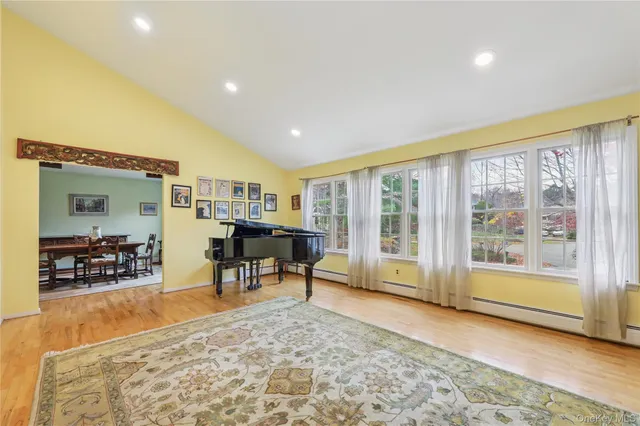 $879,000 | 23 Hallmark Drive, New City, NY 10956