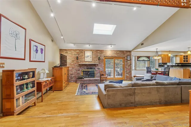 $879,000 | 23 Hallmark Drive, New City, NY 10956