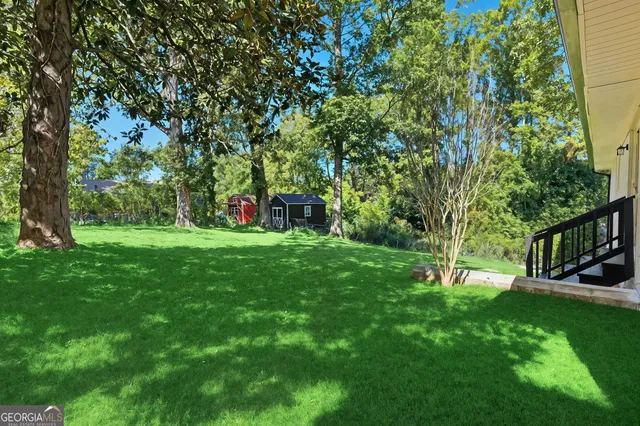 $2,300 | 2419 Greenway Drive, Decatur, GA 30035