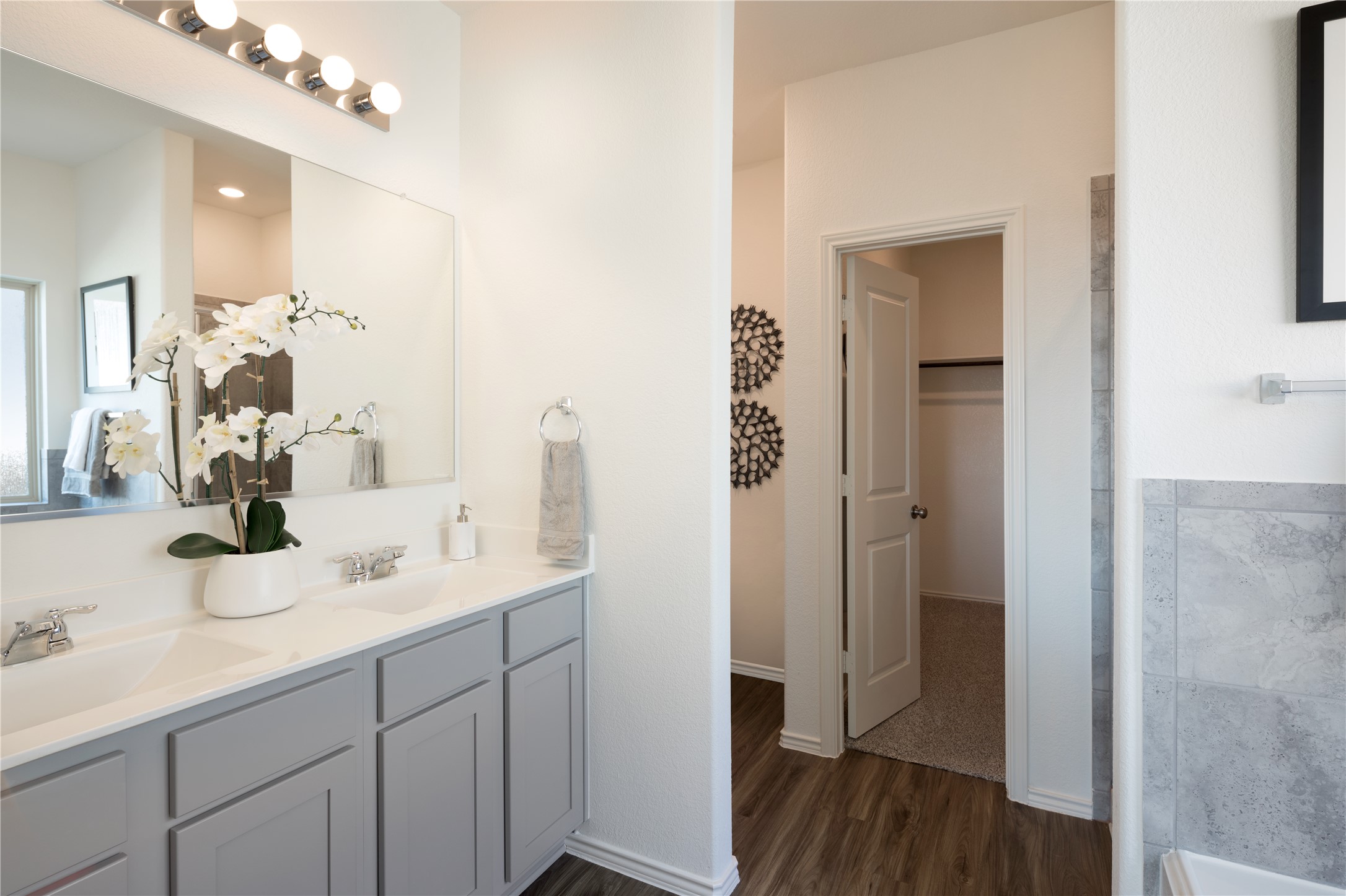 1306 Hermosa Gardens Georgetown, TX 78628 - Photo 16 of 16 a bathroom with a sink and a mirror