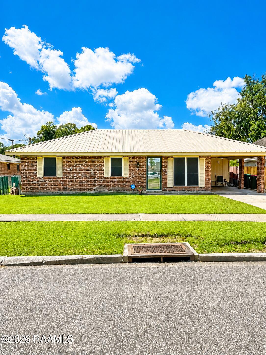 231 Hammond Road Lafayette, LA 70501 - Photo 1 of 1 FRONT OF HOUSE