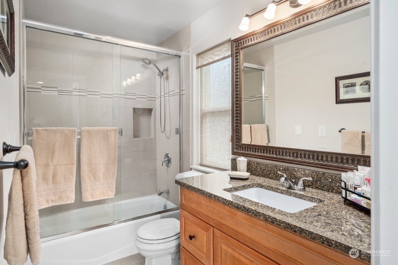 9108 192nd Street Southwest Edmonds, WA 98026 - Photo 26 of 29 Gallery Image 26