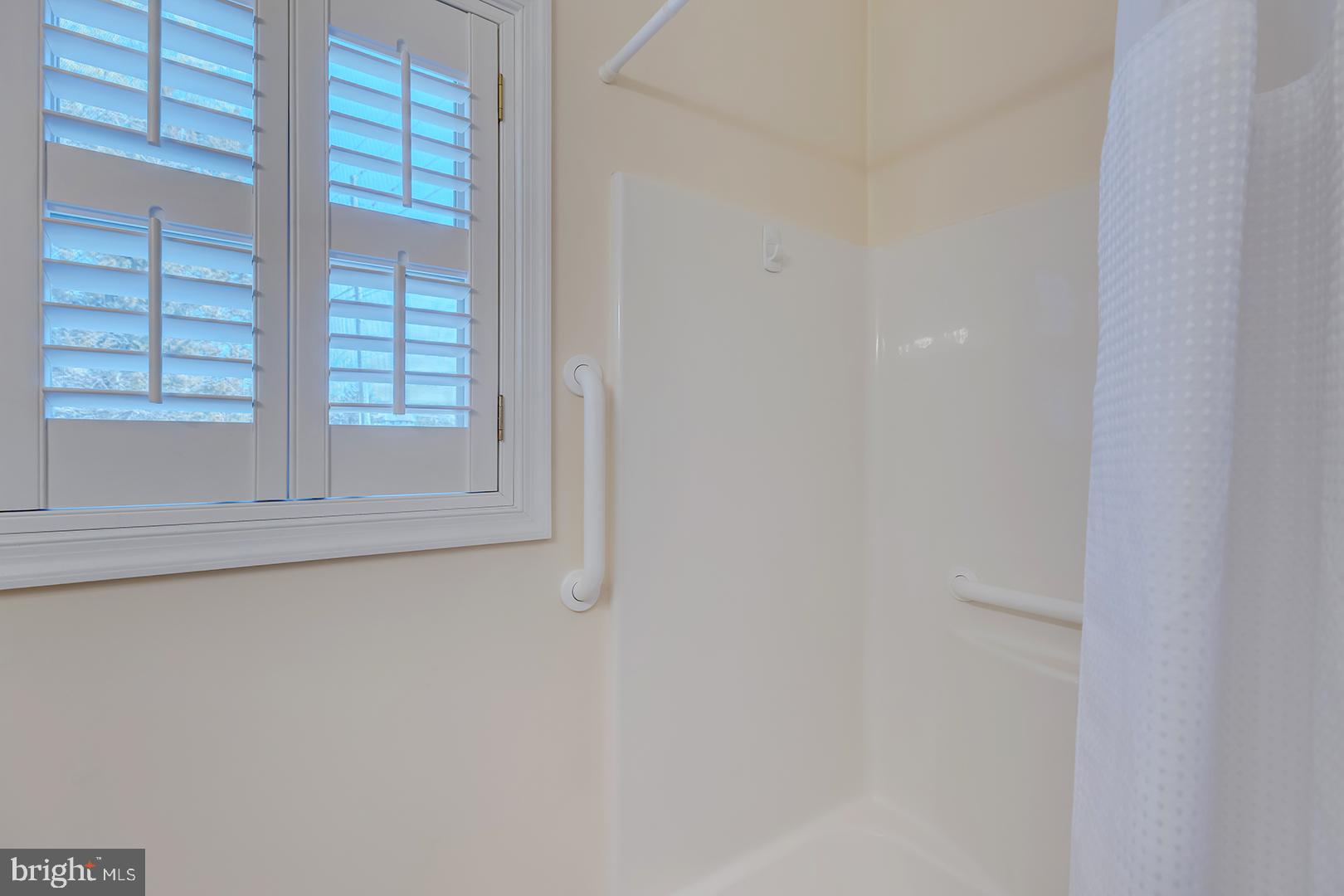 33006 Deer Trail Millville, DE 19967 - Photo 27 of 54 a close up of a shower