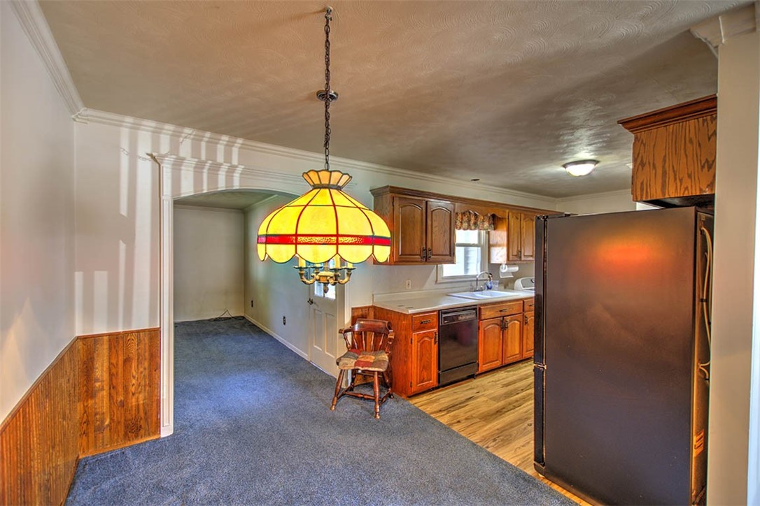 204 Newcastle Drive Decatur, IL 62526 - Photo 9 of 22 Gallery Image 9