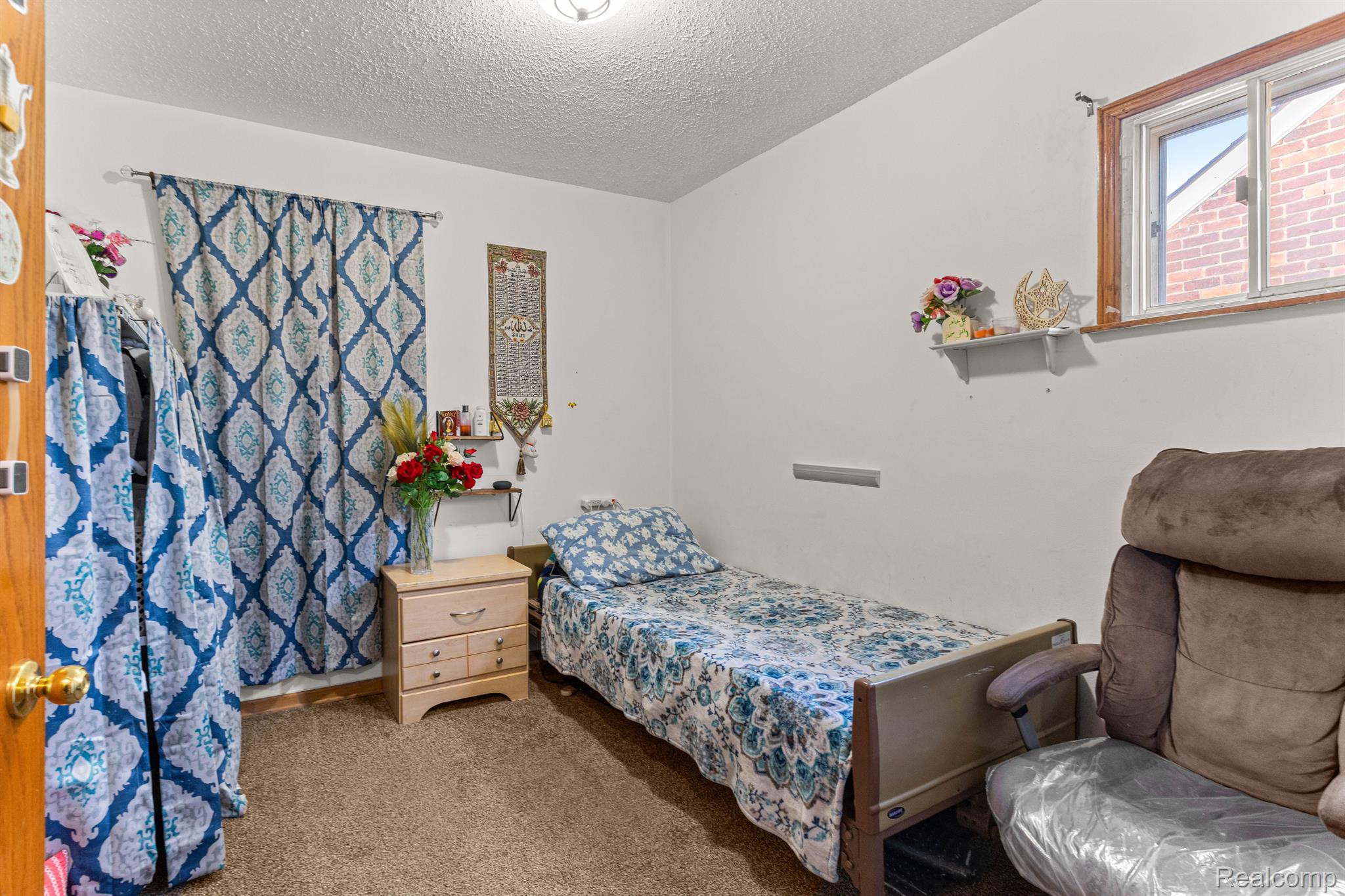 6032 Maple Street Dearborn, MI 48126 - Photo 19 of 38