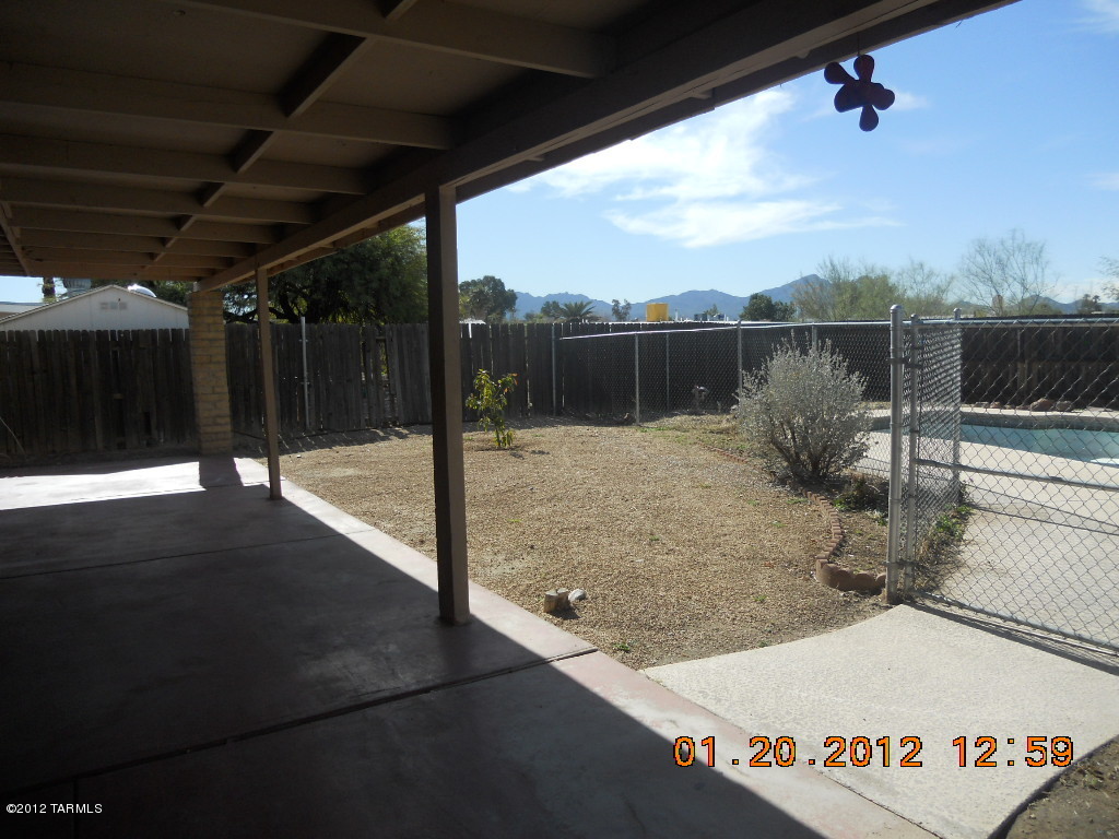 7421 North Rae Avenue Tucson, AZ 85741 - Photo 3 of 11 Gallery Image 3